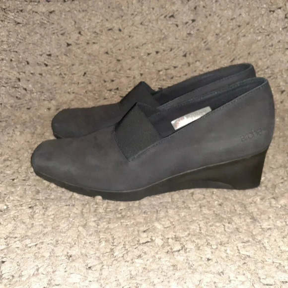 ARCHE-Black Nubuck  Leather-Wedge-Elastic Front-Sz 36-Excellent - Picture 2 of 9
